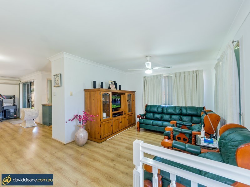 9 Wood Court, Kallangur QLD 4503