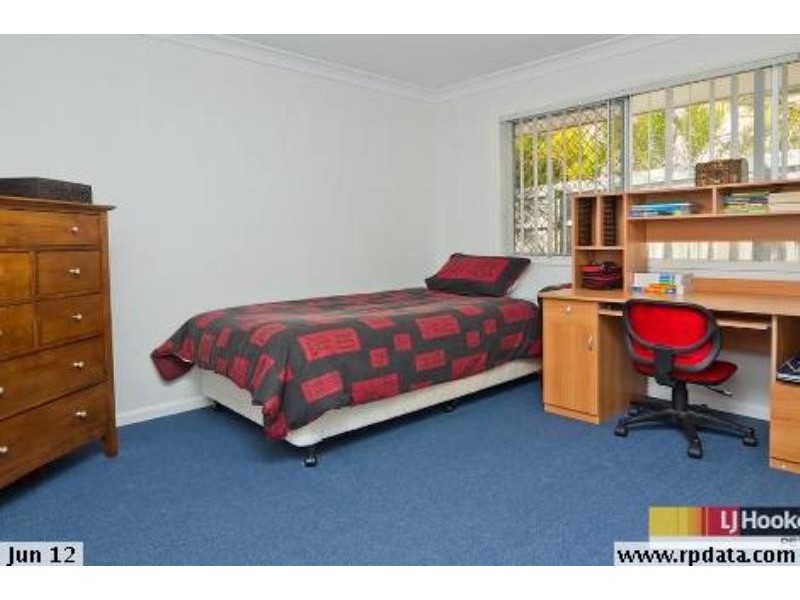 21 Hopkins Street, Petrie QLD 4502