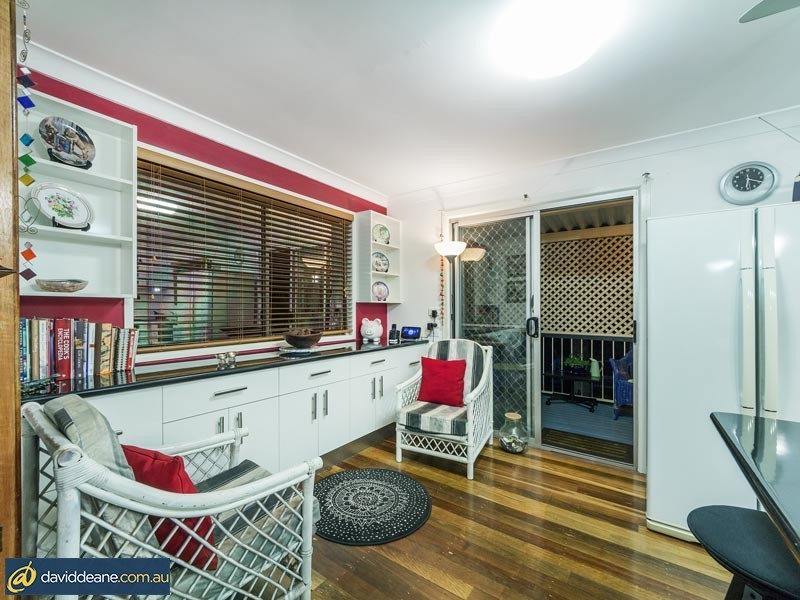 49 Valiant Crescent, Strathpine QLD 4500