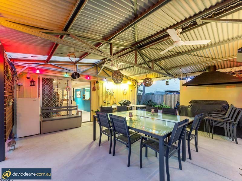 49 Valiant Crescent, Strathpine QLD 4500