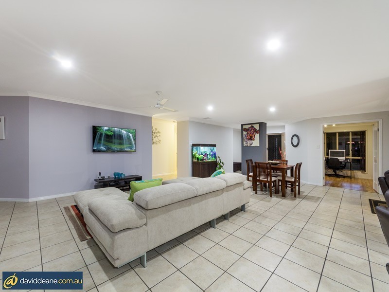 40 D’Aguilar Street, Petrie QLD 4502
