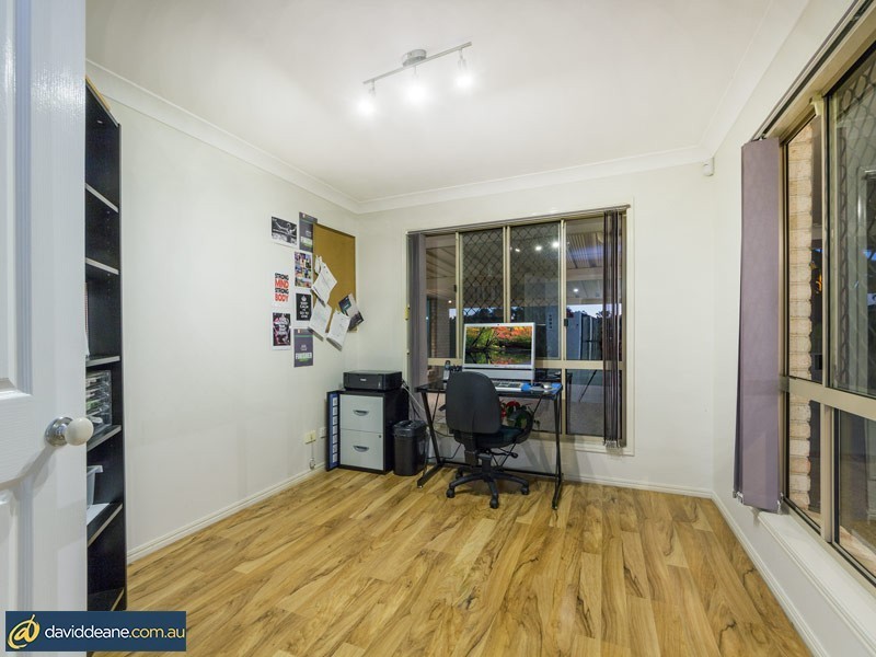 40 D’Aguilar Street, Petrie QLD 4502