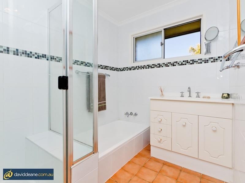 13 Viscount Street, Bray Park QLD 4500