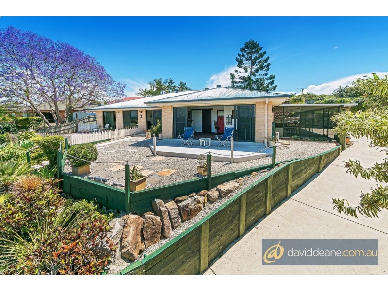 11 Feldsman Court, Petrie QLD 4502