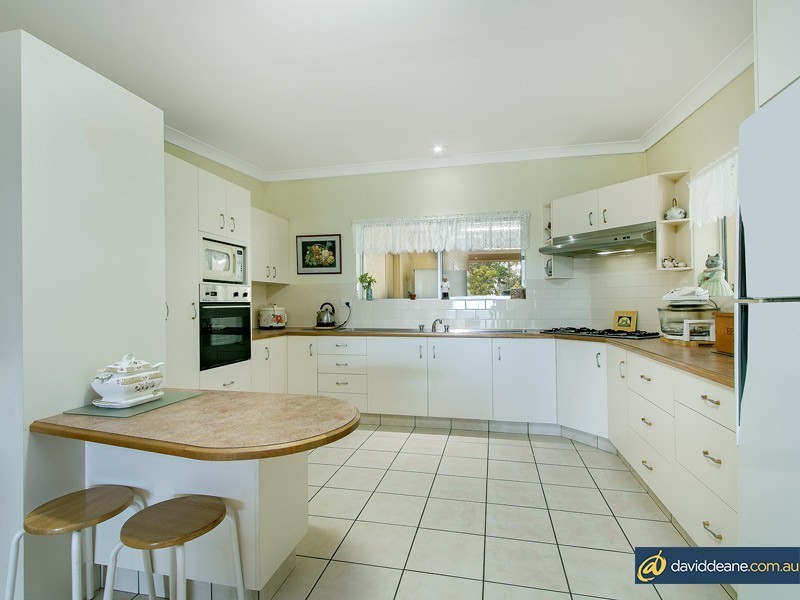 1027 Dayboro Road, Whiteside QLD 4503
