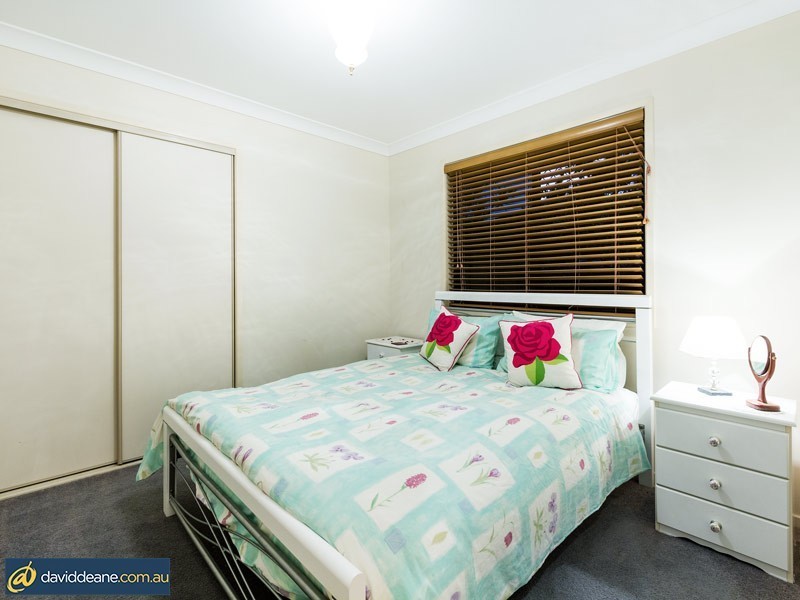 24 Raffindale Avenue, Dakabin QLD 4503