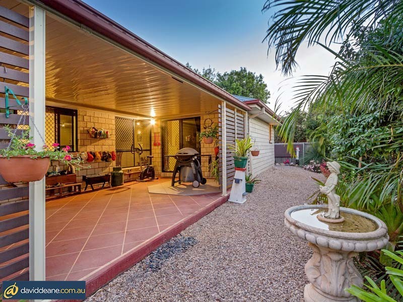 24 Raffindale Avenue, Dakabin QLD 4503