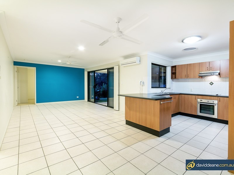 53 Hunter Circuit, Petrie QLD 4502