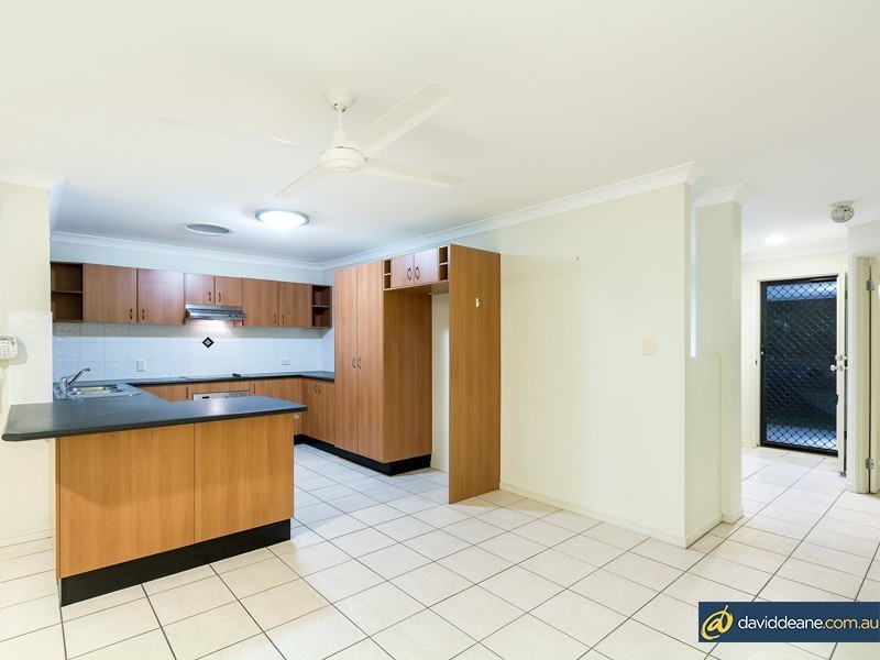 53 Hunter Circuit, Petrie QLD 4502