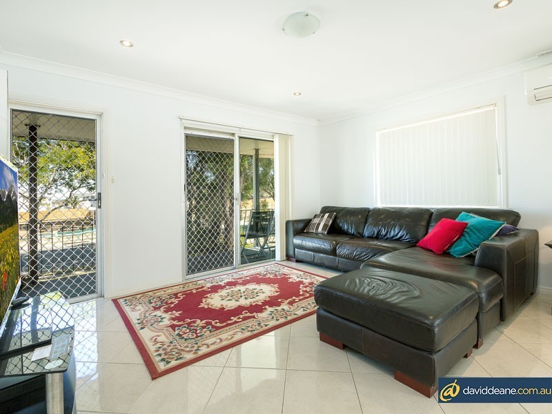 67 Grahams Road, Strathpine QLD 4500