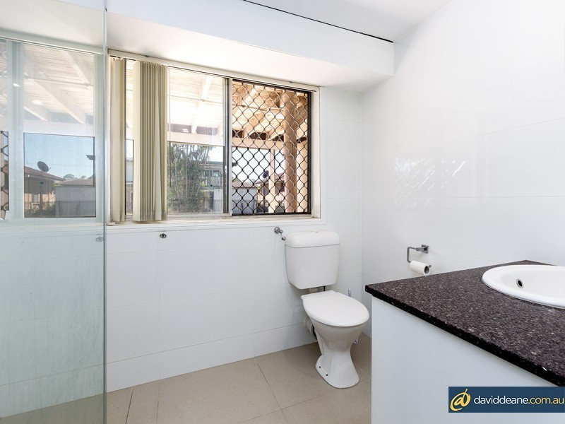 67 Grahams Road, Strathpine QLD 4500