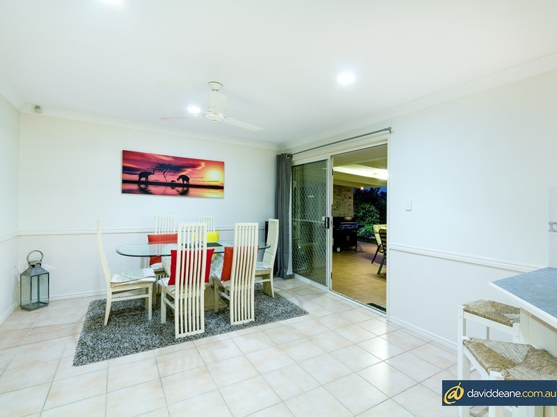 8 Mohr Court, Petrie QLD 4502