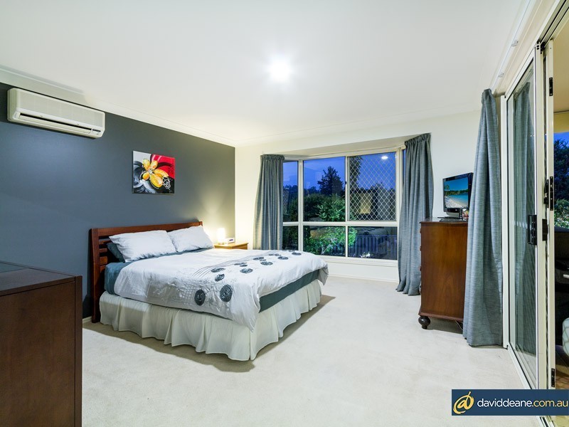 8 Mohr Court, Petrie QLD 4502