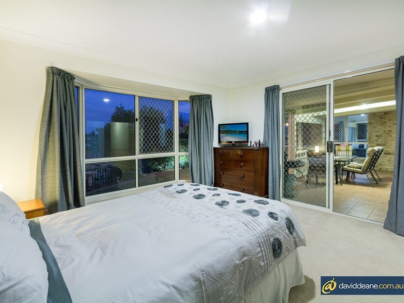 8 Mohr Court, Petrie QLD 4502