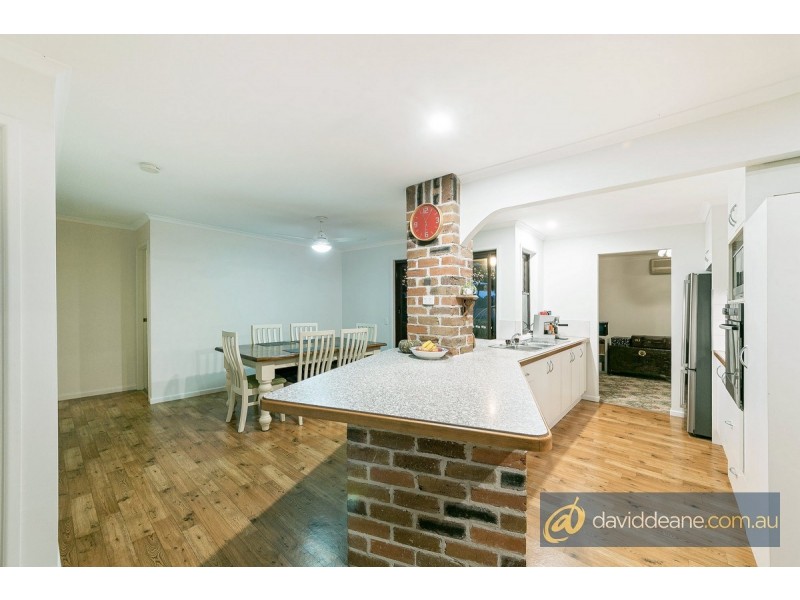 5 Yvette Court, Lawnton QLD 4501