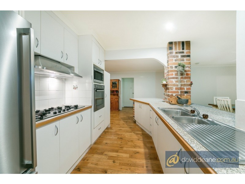 5 Yvette Court, Lawnton QLD 4501