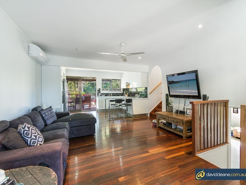 26 Valiant Crescent, Strathpine QLD 4500