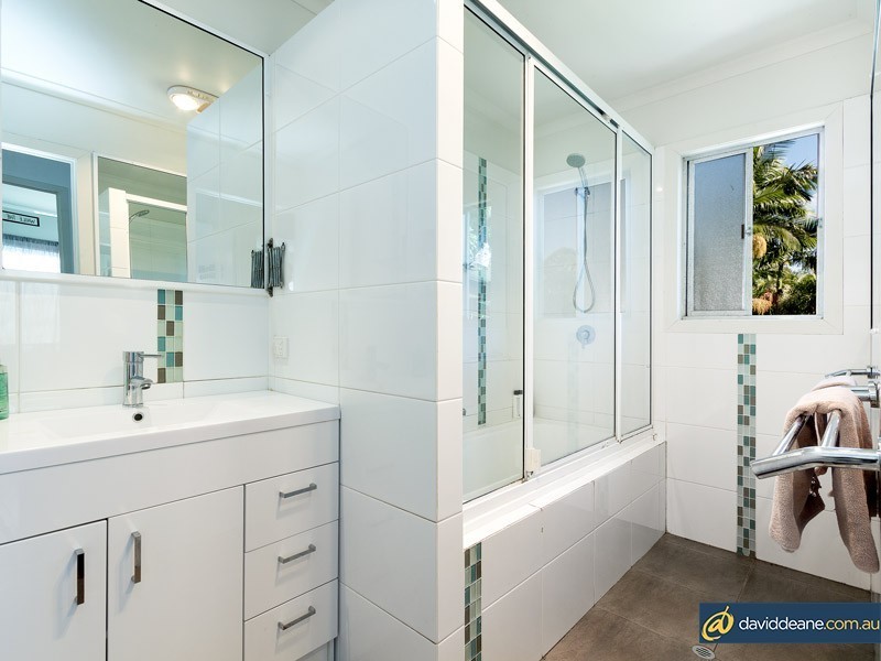 26 Valiant Crescent, Strathpine QLD 4500