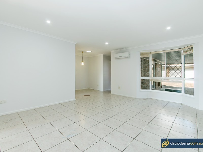 11 Bakarnis Court, Brendale QLD 4500