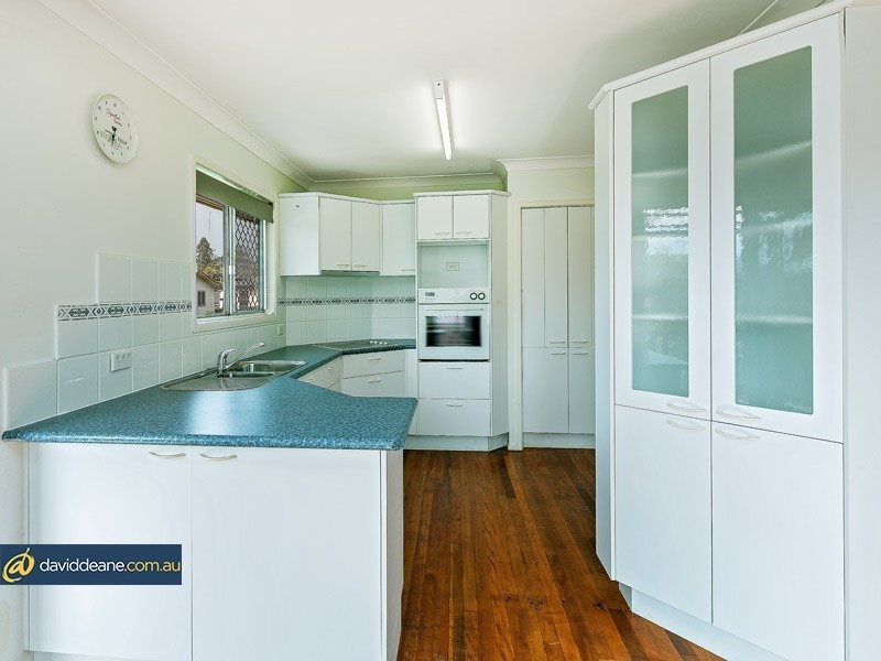 38 Spencer Street, Lawnton QLD 4501