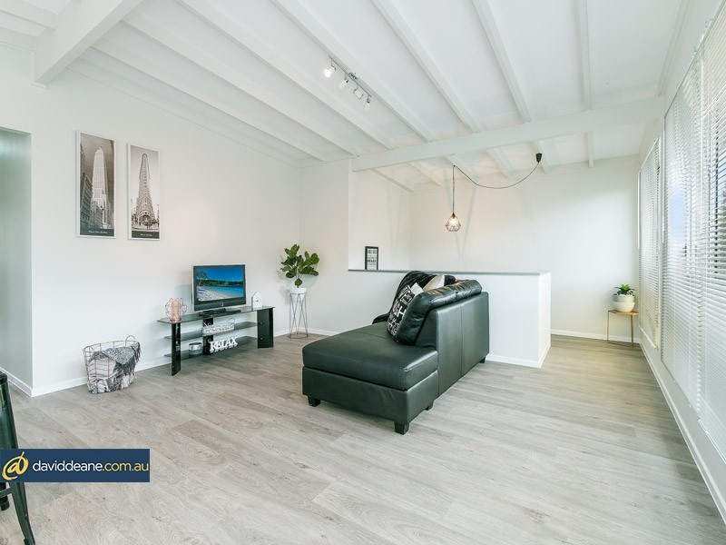 26 Carwell Avenue, Petrie QLD 4502