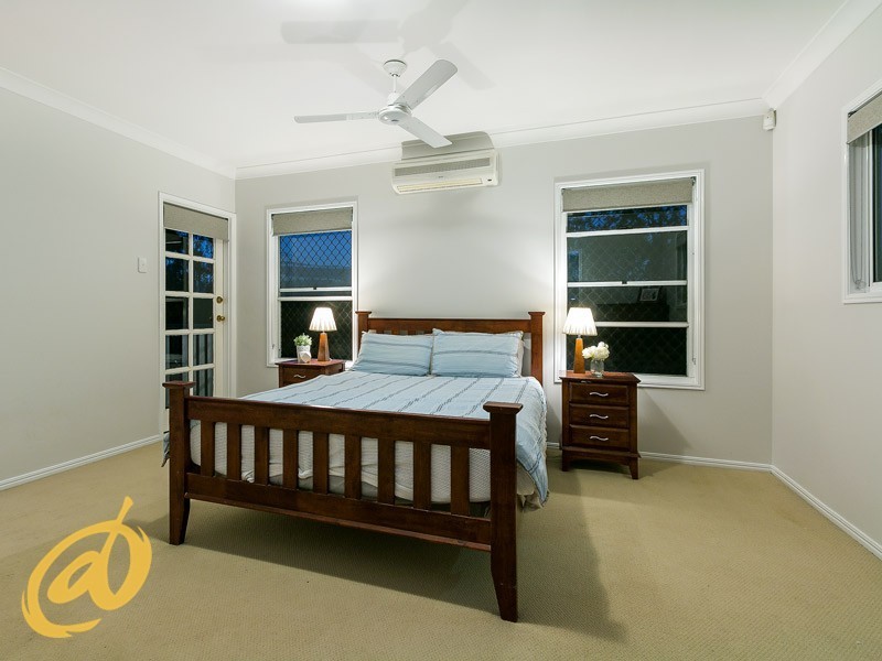 5 Chester Court, Petrie QLD 4502