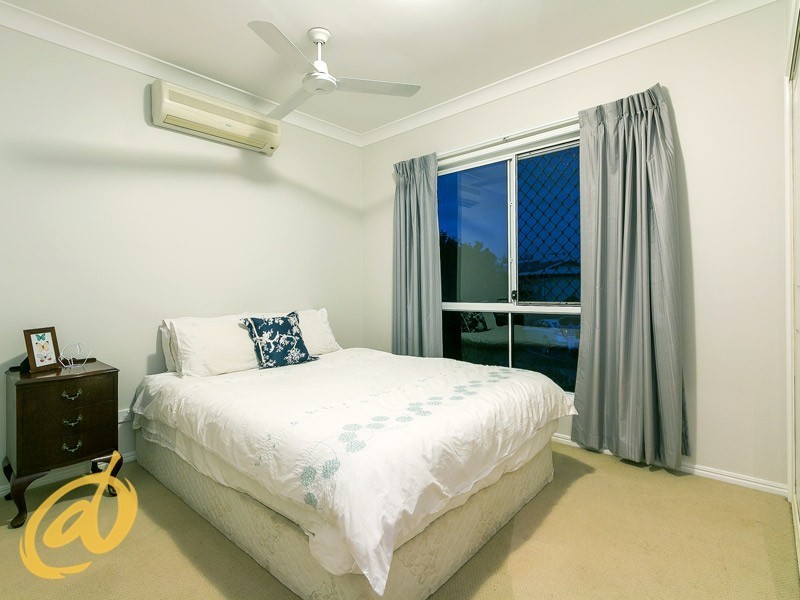 5 Chester Court, Petrie QLD 4502