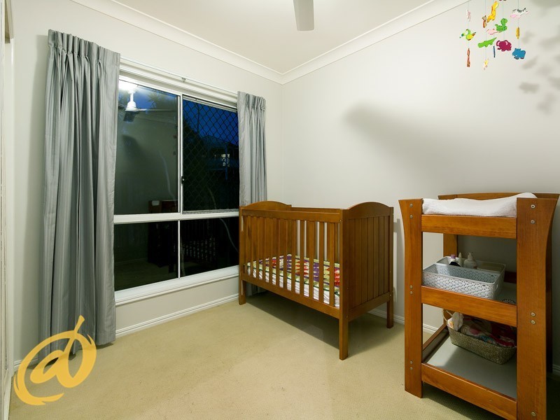 5 Chester Court, Petrie QLD 4502