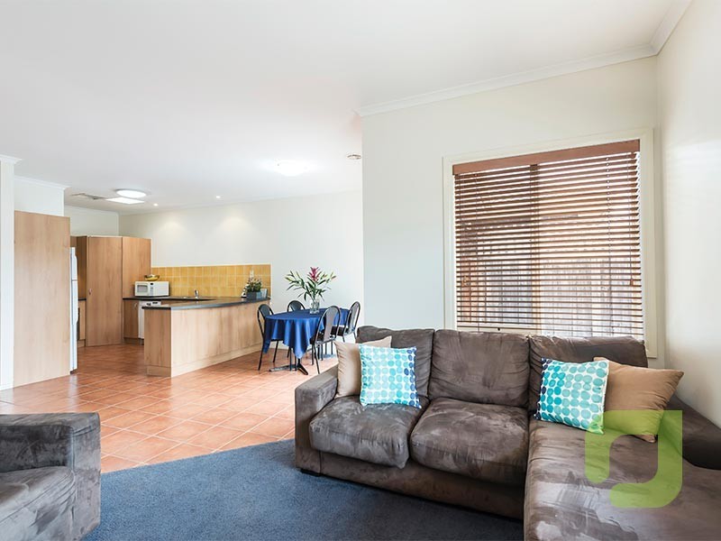 62 Aloha Street, South Kingsville VIC 3015