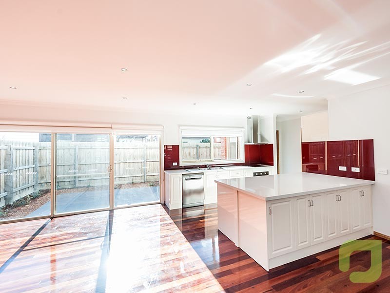 74 Margaret Street, Newport VIC 3015