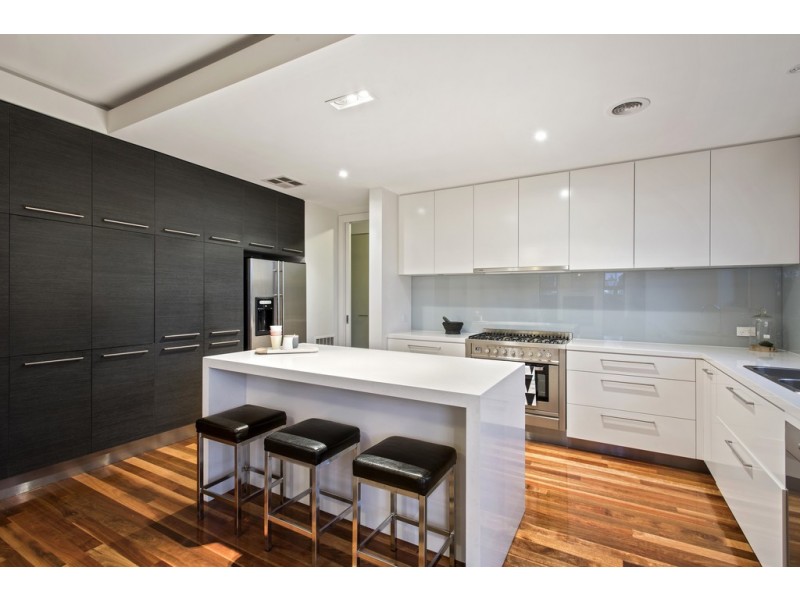25 Sunset Drive, Williamstown VIC 3016