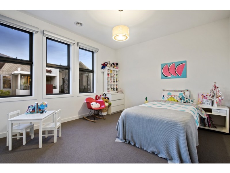 25 Sunset Drive, Williamstown VIC 3016