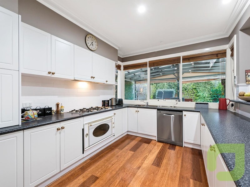 8 Uren Court, Williamstown VIC 3016