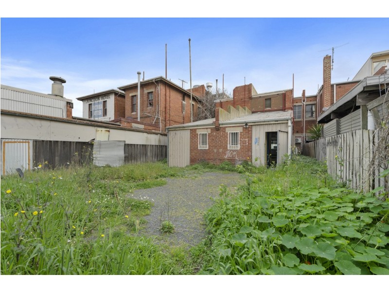 17 Hall Street, Newport VIC 3015