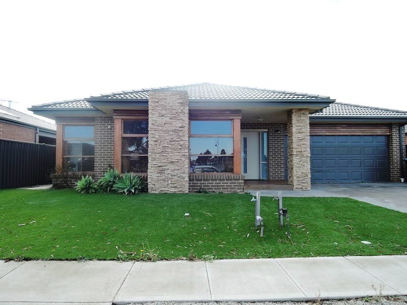 7 Mayesbrook Road, Wyndham Vale VIC 3024