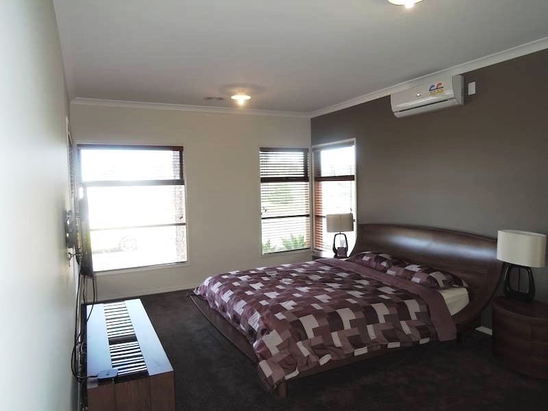 7 Mayesbrook Road, Wyndham Vale VIC 3024