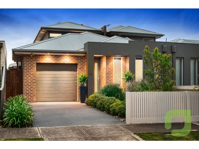 64A Vernon Street, South Kingsville VIC 3015