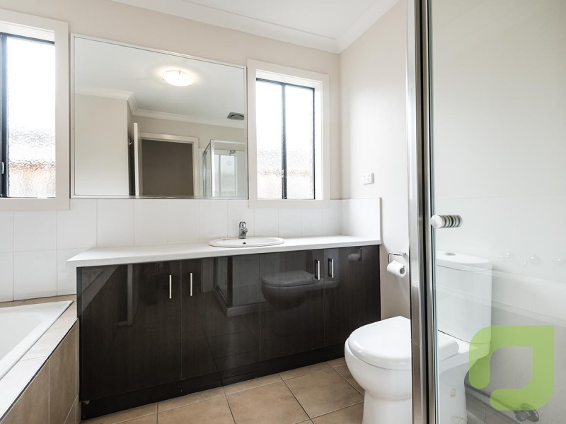 6 Kanto Court, Wyndham Vale VIC 3024