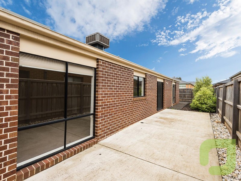 6 Kanto Court, Wyndham Vale VIC 3024