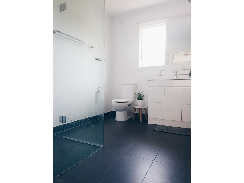 2/79 Kernot Street, Spotswood VIC 3015