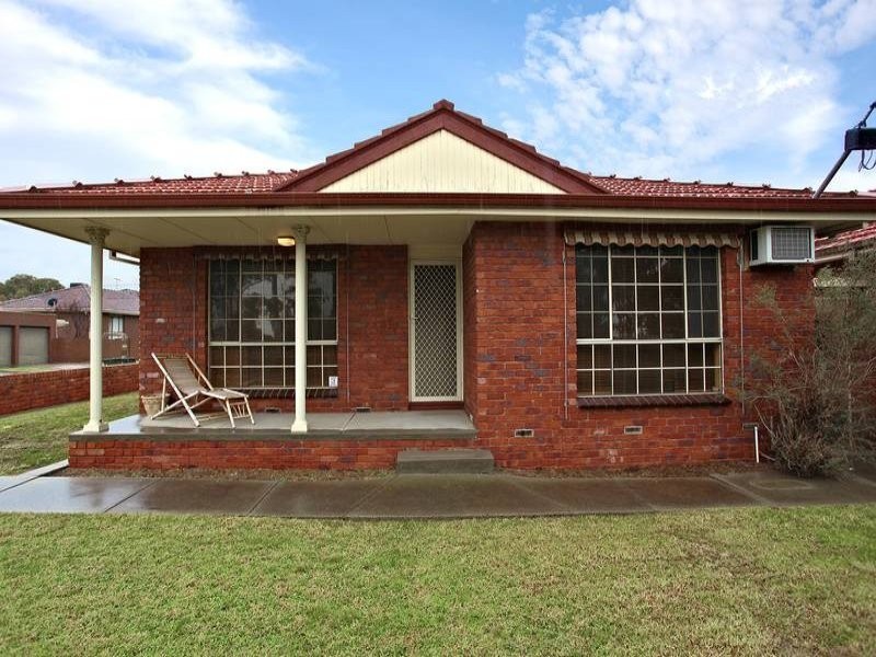 1/7 Berkeley Crescent, Altona North VIC 3025