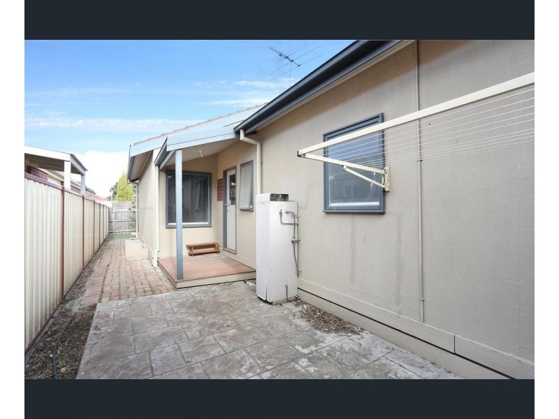 11 Benjamin Street, Sunshine VIC 3020