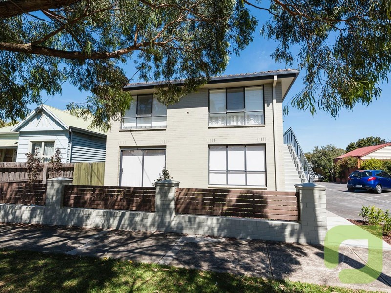 2/45 Oxford Street, Newport VIC 3015