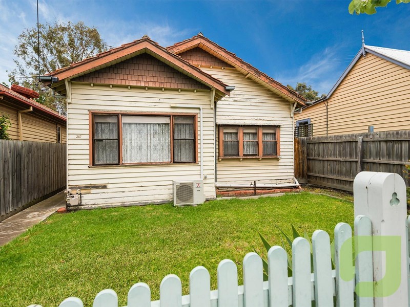 267 Douglas Parade, Newport VIC 3015