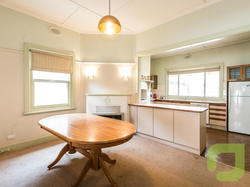 267 Douglas Parade, Newport VIC 3015