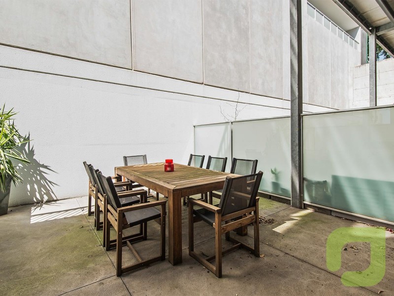 4/31 Moreland Street, Footscray VIC 3011