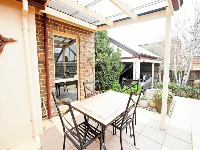 10 Mcguire Crescent, Williamstown VIC 3016