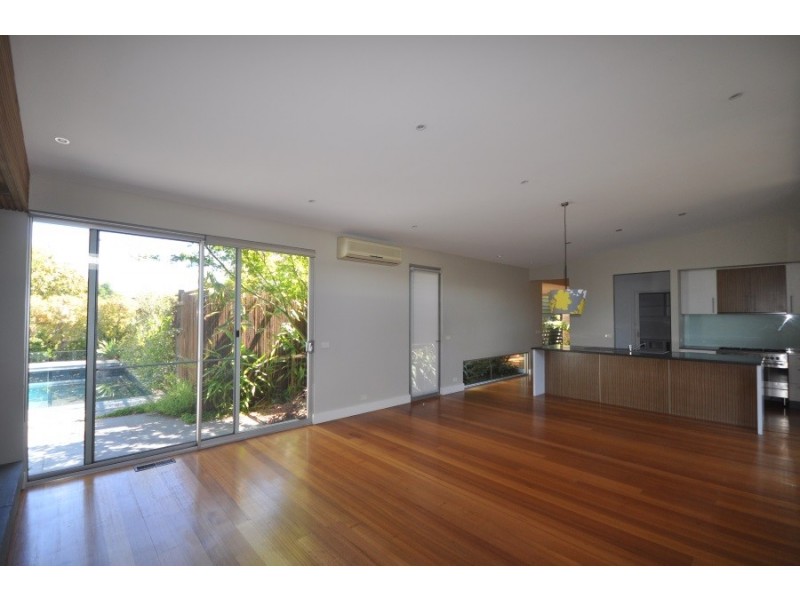 16 Beena Street, Carnegie VIC 3163