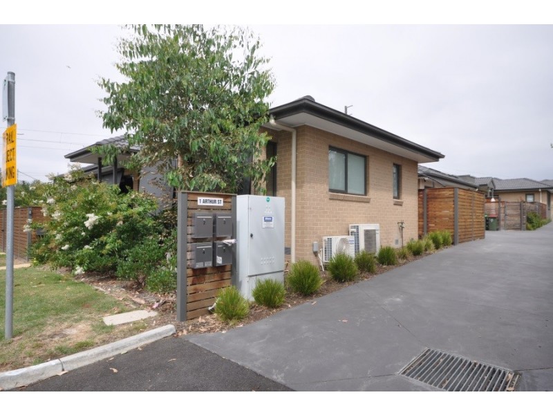 2/1 Arthur Street, Murrumbeena VIC 3163