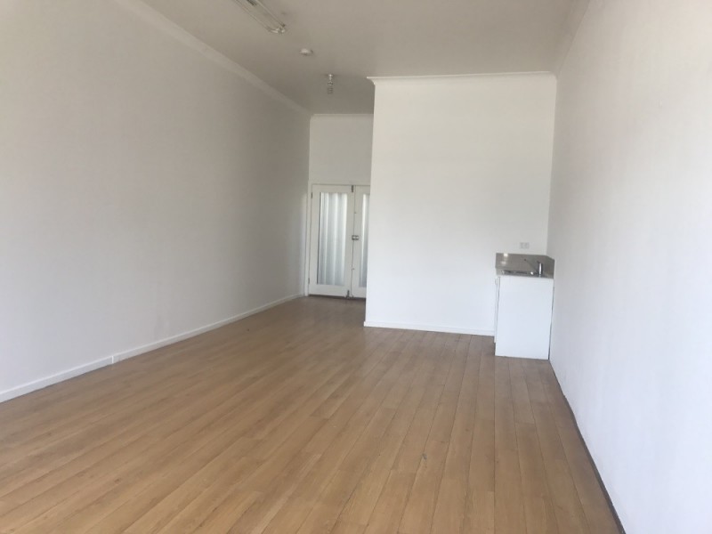 28d Ashley Street, West Footscray VIC 3012